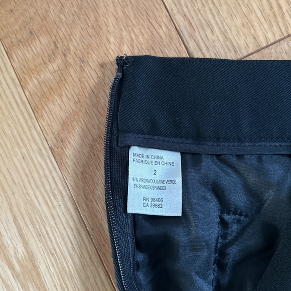 ❤️ Theory black 97 % virgin wool wide leg pants ❤️ - Picture 3 of 6